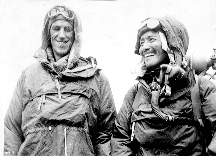 A Mount Everest első megmászói: Sir Edmund Percival Hillary és sherpa Tenszing Norgay ( / Northfoto)
