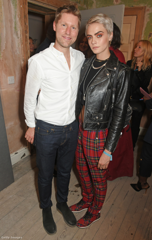 Christopher Bailey és Cara Delevingne aktuális "jó nő", modell.