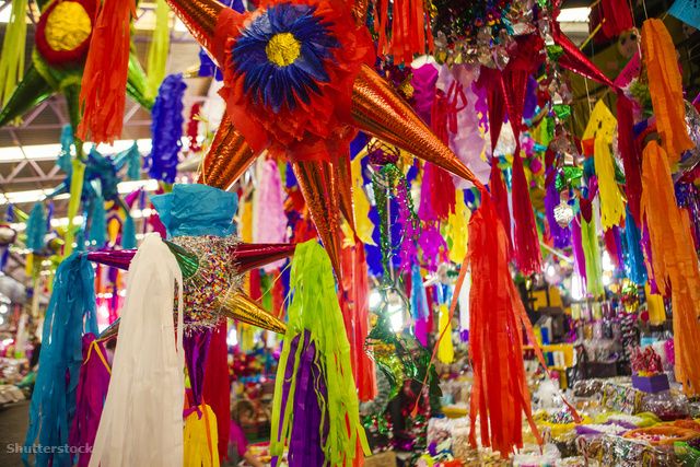 A mexikói Las Posadas fontos kelléke a piñata