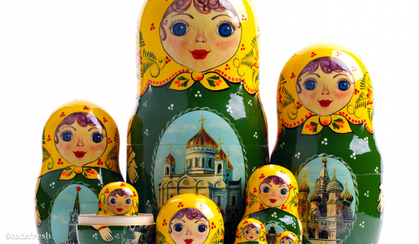 stockfresh 1083893 matryoshka---russian-nested-dolls sizeM