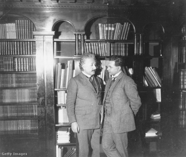 Albert Einstein fiával, Hans Alberttel 1927-ben