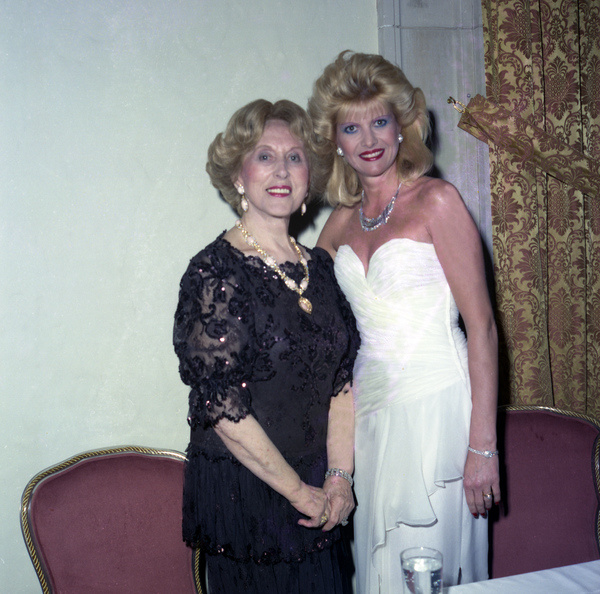Estée Lauder és Ivana Trump 1986-ban