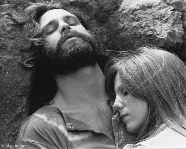 Jim Morrison és Pamela Courson 1969-ben