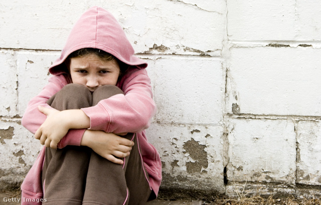 A szegénység negatívan befolyásolhatja a gyerekek idegrendszeri fejlődését