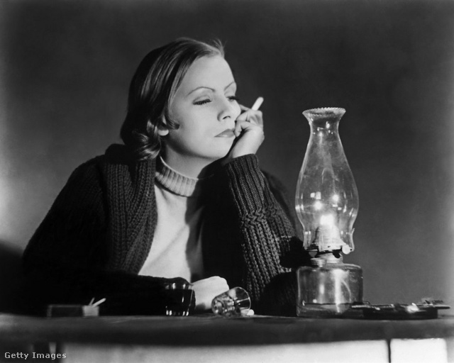 Greta Garbo az Anna Christie-hez készült hirdetésen