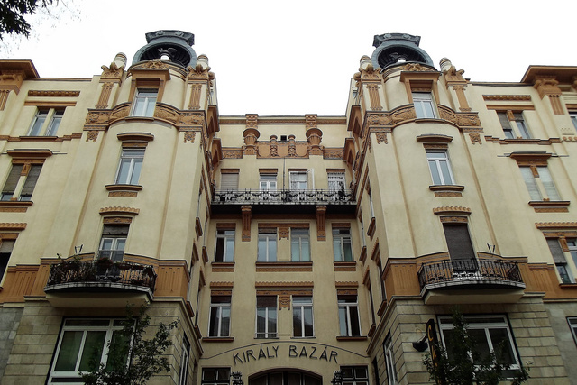 A Király Bazár épületében helyezték el a budapesti Társadalmi (majd Népegészségügyi) Múzeumot