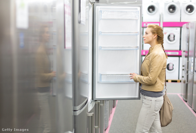 Egy jól használható, minőségi kombinált hűtőre legalább 130 ezer forintot kell áldoznod
