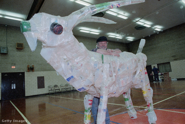 A 10 méteres újrahasznosított PET-kecske