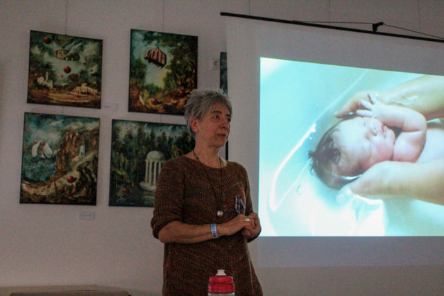 Prof. dr. Varga Katalin a szülés és születés minőségéről beszélt
