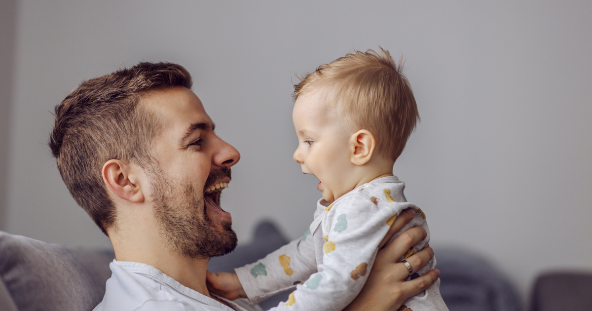 Kutatások bizonyítják, hogy változás áll be a férfi agyában, amikor apa lesz