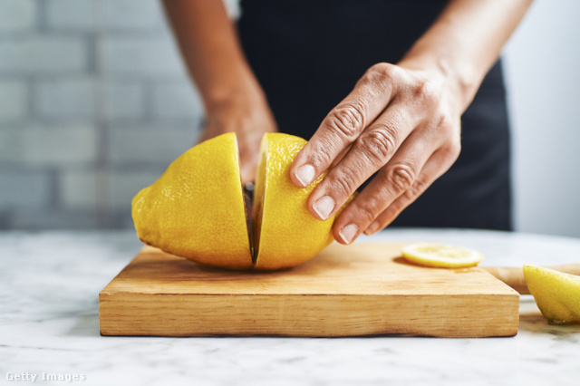 A tömény citromlé fogyasztása nem tesz jót a szervezetnek