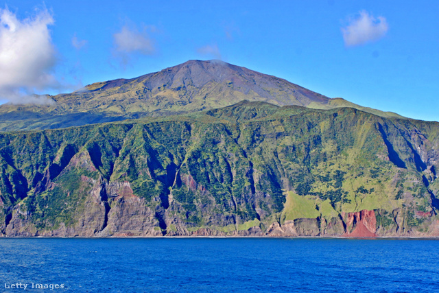 Tristan da Cunha se közúton, se repülővel nem elérhető