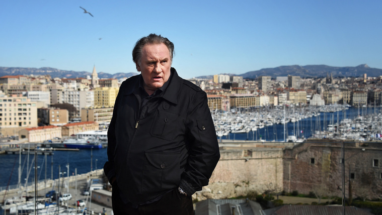 Szabadon engedték a 75 éves Gérard Depardieu-t