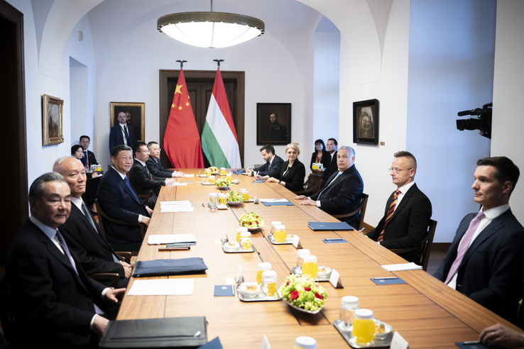 Orbán Viktor és Hszi Csin-ping a&nbsp;nukleáris ipart érintő megállapodást is kötött