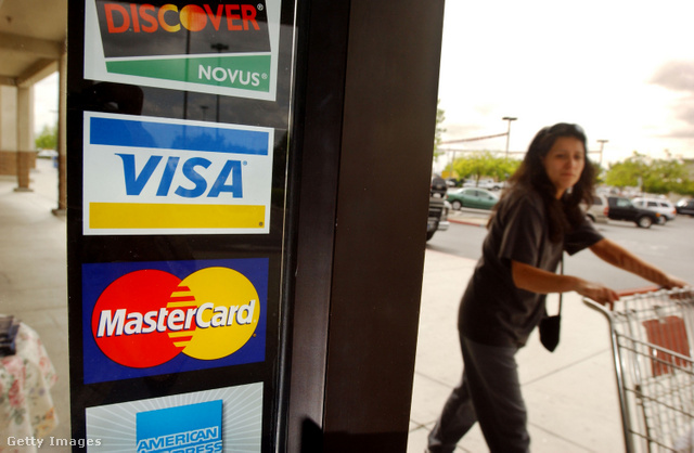 Nem igaz, hogy Európa betiltaná a Visa és a Mastercard kártyákat