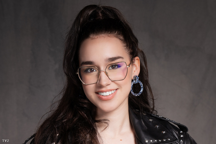 Kiszel Jennifer (1)