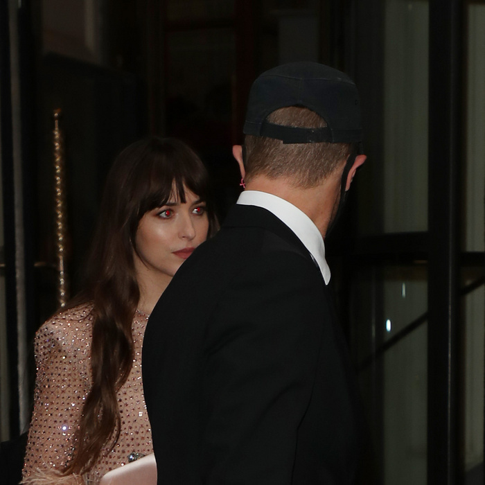 Lefújta az esküvőt Dakota Johnson és Chris Martin
