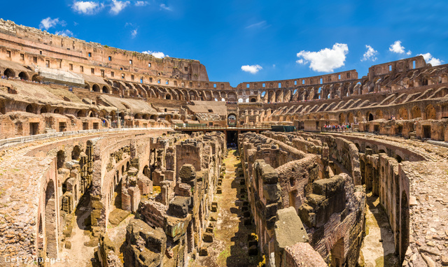 A Colosseumot több csapás is érte a történelem során