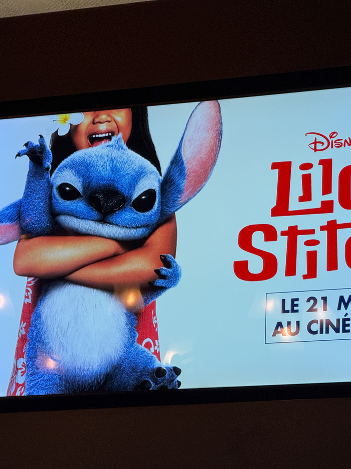 Tragikus hirtelenséggel elhunyt az új Lilo és Stitch film sztárja