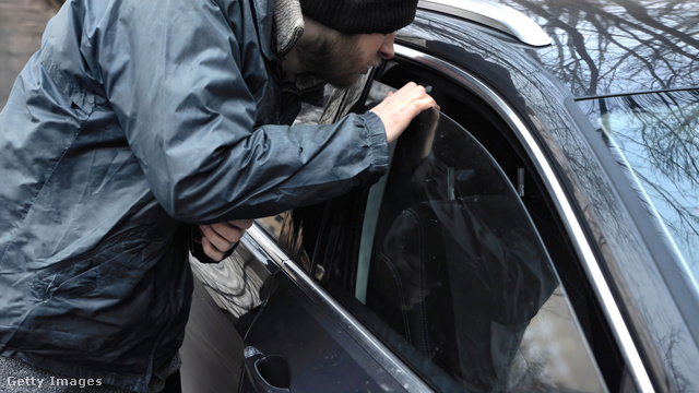 Büntetést kapsz Olaszországban a lehúzott ablakért