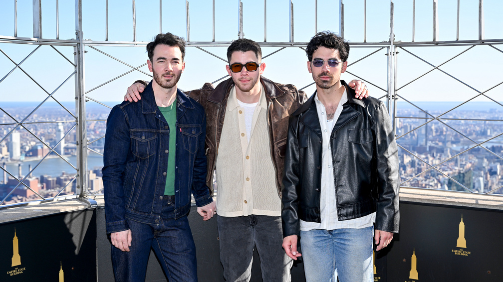 Szinte teljesen csődbe ment a Jonas Brothers sztárja