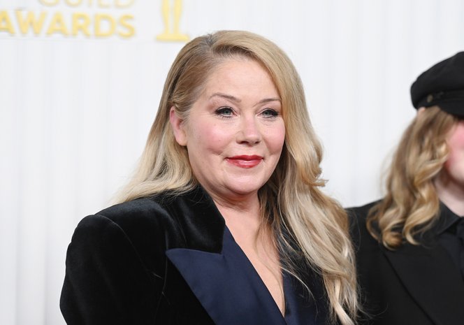Magyarok ezreit érintheti Christina Applegate esete, sokan nem is tudják, hogy veszélyben vannak