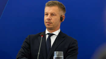 Fia válogatott meghívója kapcsán posztolt Magyar Péter