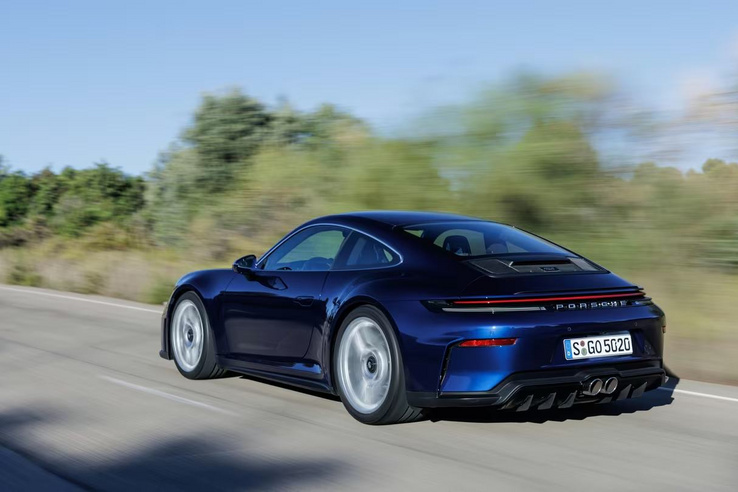 160 milliós 911 is szerepel a Porsche profitmentő ötletei közt