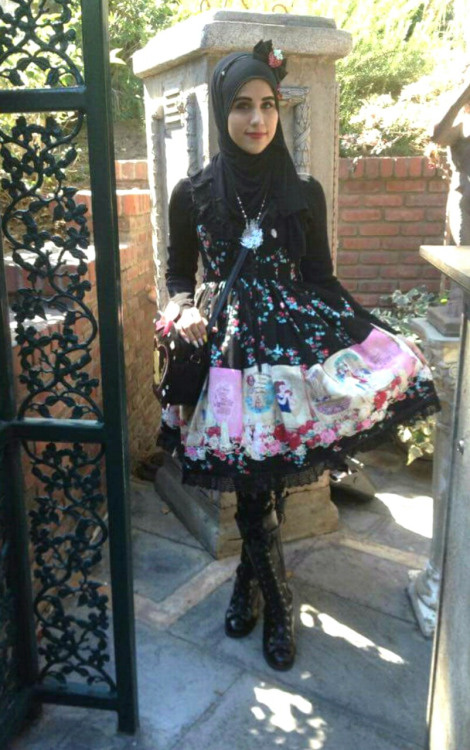 The Hijabi Lolita: Nem mindegy, hogy hol szerezzük be ezeket a ruhákat.