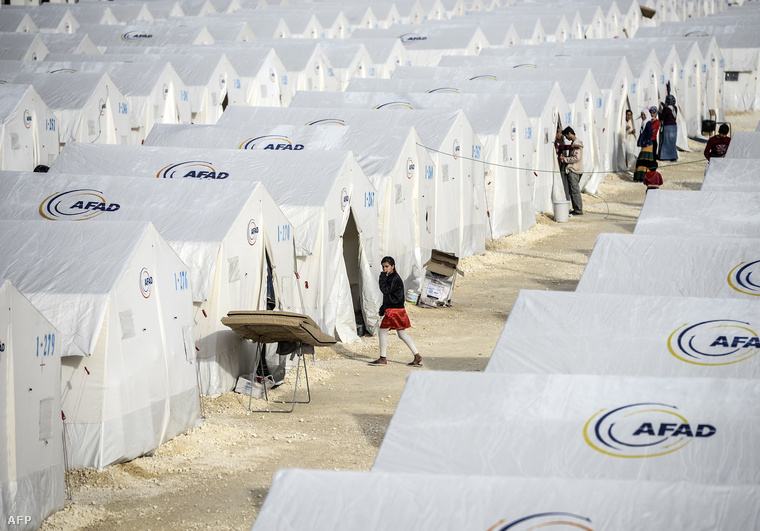 Menekülttábor a törökországi Surucban