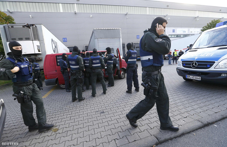 Több helyszínen razziázott az elmúlt két napban a német rendőrség az illegális munkavállalók és szervezett bűnözés elleni átfogó akciósorozat keretében.