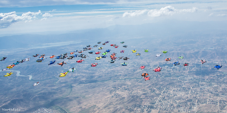 tk3s bm wingsuit record 02336324