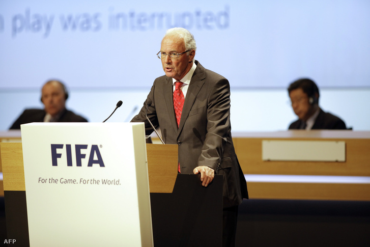 Franz Beckenbauer a FIFA budapesti konferenciáján 2012-ben.