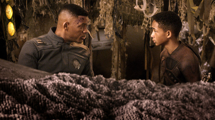 Will-Smith-and-Jaden-Smith-in-After-Earth-2013-Movie-Image