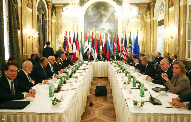 A bécsi Szíria-konferencia résztvevői 2015. november 14-én.