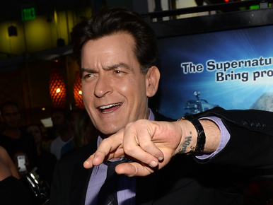 Charlie Sheen állítólag HIV-fertőzött