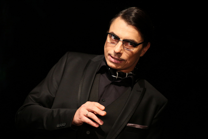 Szabó P. Szilveszter Dr. Straussként