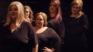 Adele saját maga hasonmása volt