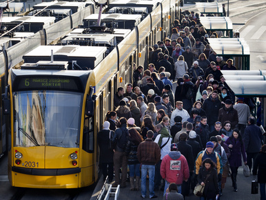 Nincs több megállóban fagyoskodás!