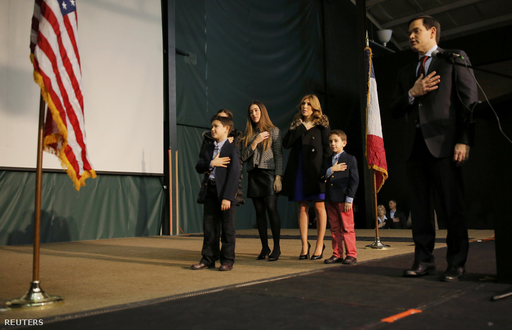 Rubio és családja esküszik fel a kaukuszon