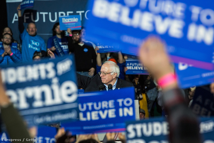 Bernie Sanders New Hampshire-ben kampányol, 2016. február 8-án