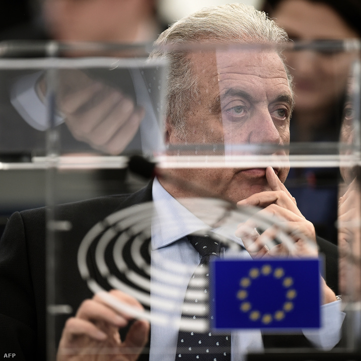 Dimitrisz Avramopulosz bevándorláspolitikáért felelős EU-biztos