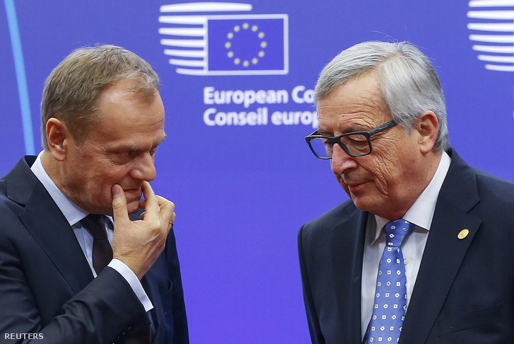 Donald Tusk és Jean-Claude Juncker az EU-csúcs előtt.