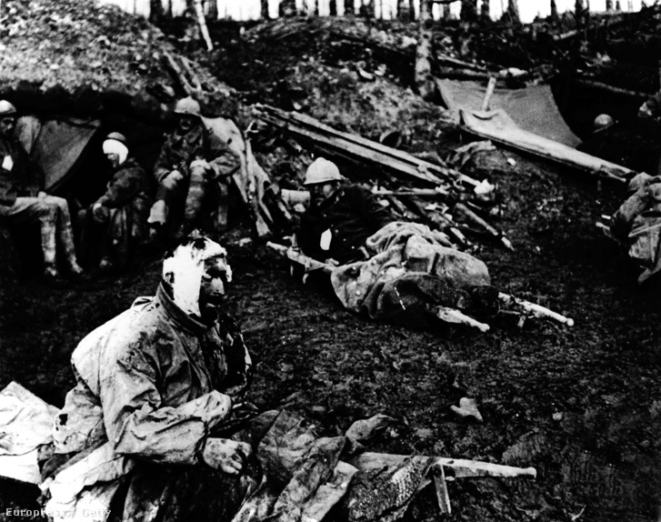 Sebesült francia katonák Verdunnél
