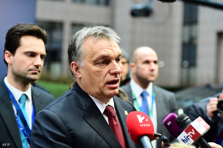 Orbán Viktor a brüsszeli csúcstalálkozó után nyilatkozik a sajtónak, 2016. február 18-án