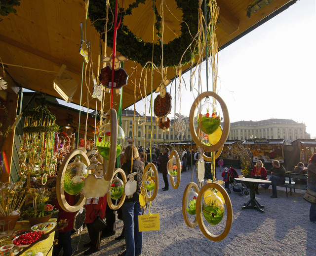 Húsvéti vásár Schönbrunnban