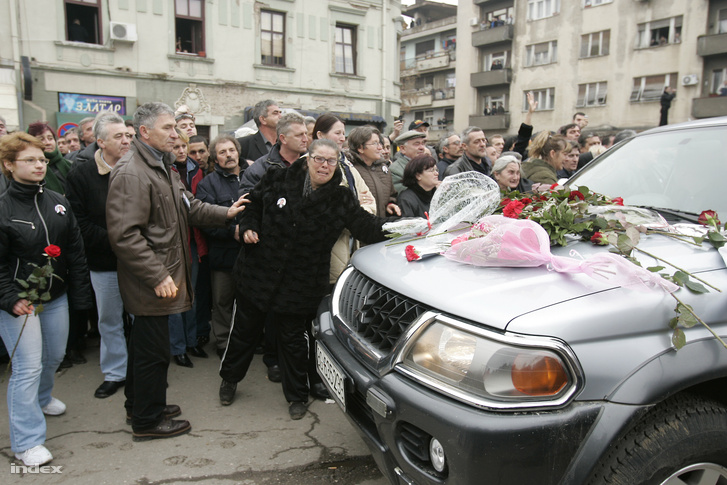Milošević temetése
