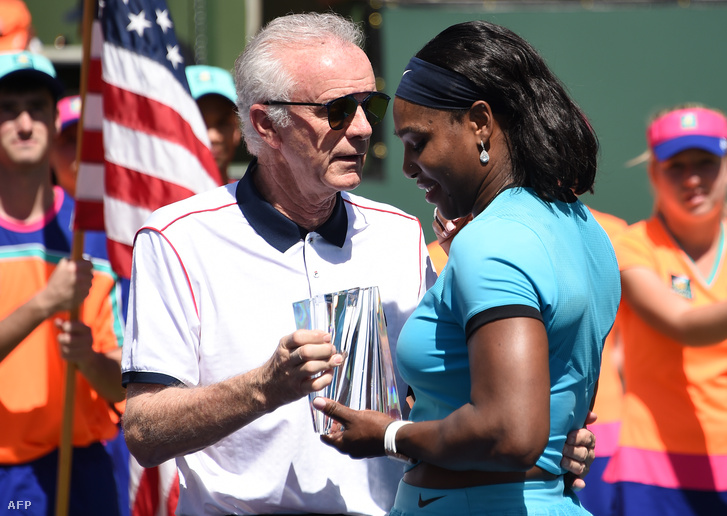 Moore és Serena Williams