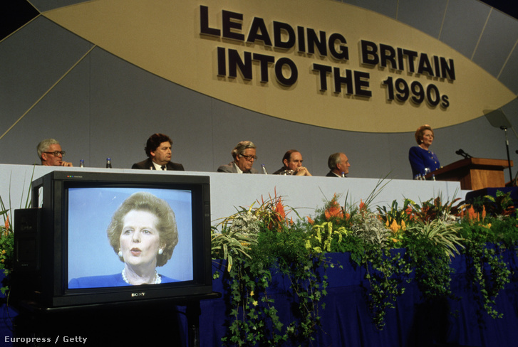 Margaret Thatcher beszél Brixtonban, a Konzervatív Párt éves kongresszusán 1988-ban