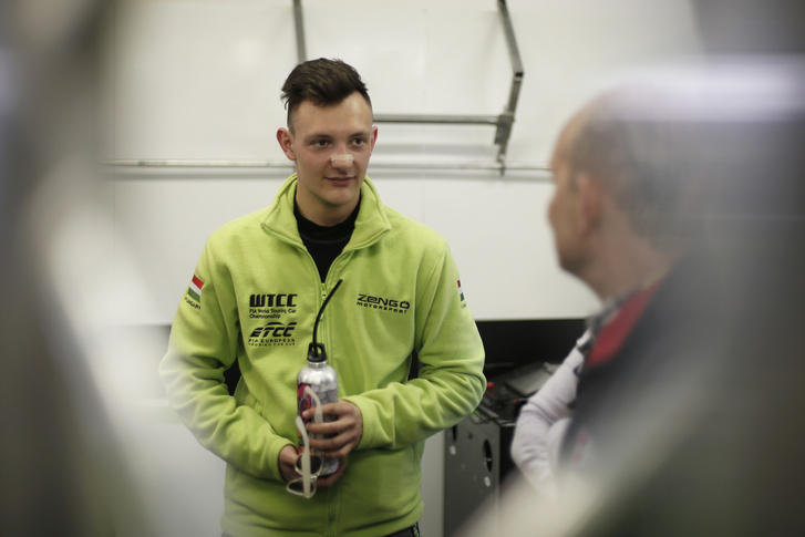 Ficza Ferenc, a Zengő Motorsport pilótája